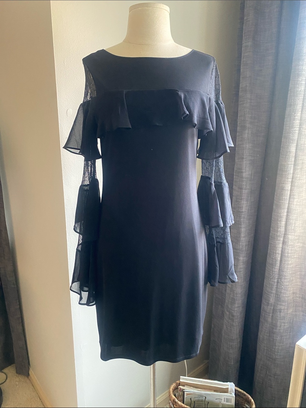 White House Black Market Navy Ruffle Long-Sleeve Shift Dress
